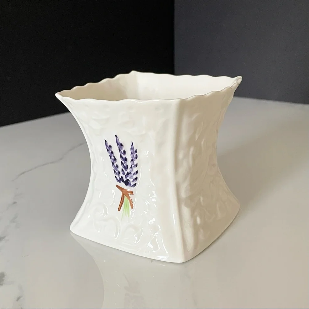Claddagh Harmony Candleholder 